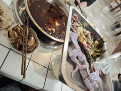 -品鱻黑豆花美蛙鱼(西政店)