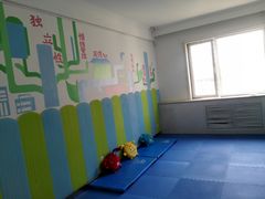 -龅牙兔情商训练与咨询(唐延路店)