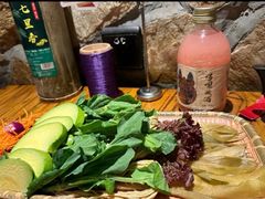 -老牌坊云南鱼豆花火锅(爱建店)