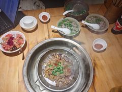 -大众跷脚牛肉馆·非遗传承单位(峨眉山店)