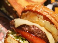 -The Habit Burger Grill 哈比特汉堡(复兴soho店)