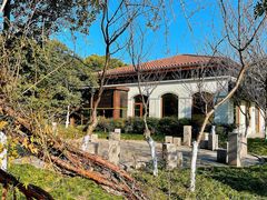 -金桥现代产业园区-停车场