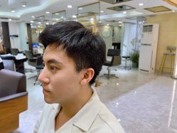 -JK奇积发型连锁机构