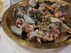 -明本湛江鸡•海鲜小厨(陈家祠店)