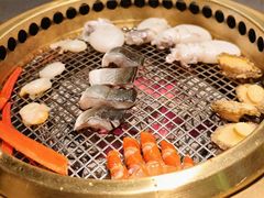 -铭牛烧肉·和牛海鲜自助(高新月牙湖店)