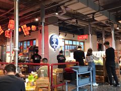 大堂-么肆烤肉·中式自助·烤肉大排档(街道口季佳PAI店)