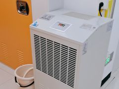 -安东易迷你自助仓储寄存仓库(杨浦店)