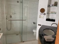 -上海新锦江大酒店