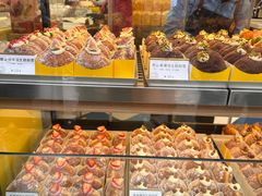 -85度C(生甜甜圈研究工坊·上海局门店)