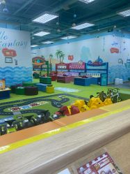 -莫莉幻想儿童乐园(青岛金茂湾店)