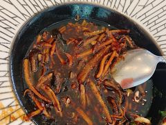 炒鳝丝-老洋房花园饭店(绍兴路店)