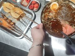 -马路牙子烧烤音乐酒馆(望京店)