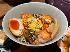 -啢啢茶寮(芳华横街店)