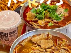 -万松园美食街