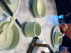 -蝴蝶里·粤菜·点心(滨江龙湖店)