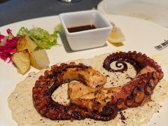 -Efes Turkish & Mediterranean Cuisine 艾菲斯餐厅(陆家嘴店)