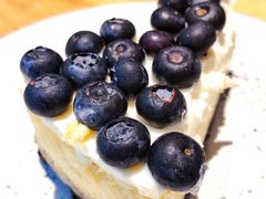 青柠檬蓝莓酸奶芝士蛋糕-Wagas沃歌斯(大学路店)