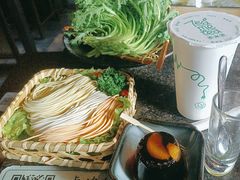 -湊湊火锅·茶憩(新中关购物中心店)