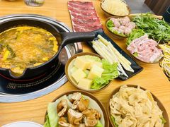 -黔三一夺夺粉酸汤火锅(百信店)