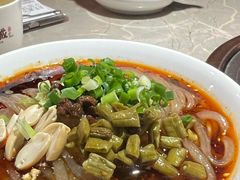 酸辣粉-新渝城·始于2000年(淘金店)