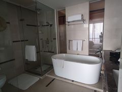 -青岛海尔洲际酒店