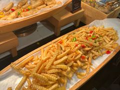 -四海一家自助餐(益田假日广场店)