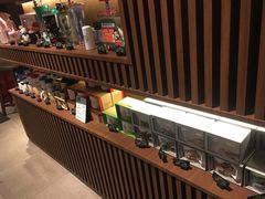 -星巴克(杭州湖滨银泰E区店)
