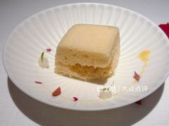 空气鹅肝-弦月窗LUNETTE BY AMANDA(复兴路店)