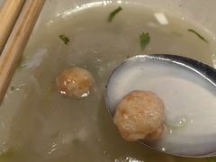 -何胖子丸子汤(南海街店)
