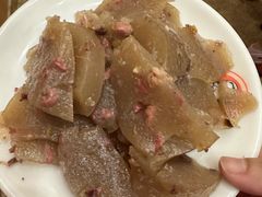 -闫家驴肉老店(华电一校店)