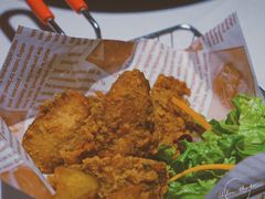 当红炸子鸡-阿妮叶李(光谷世界城店)