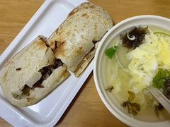 -宝光熏肉鞋底火烧(新街口店)