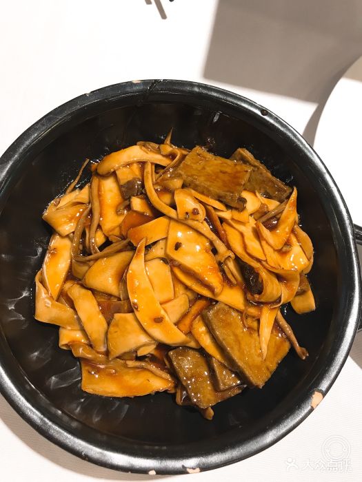 峨嵋酒家(车公庄店)素八珍黑豆腐图片 - 第1张