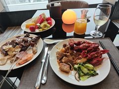 -唐拉雅秀酒店-西锦汇空中BBQ·思创餐厅