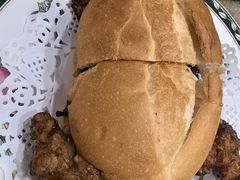 猪扒包-喜莲咖啡