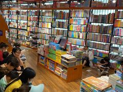 -西西弗书店(城西银泰城店)