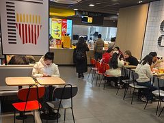 -麦当劳(轻轨曹杨路店)