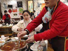 -冯记香辣兔火锅(茶店子总店)