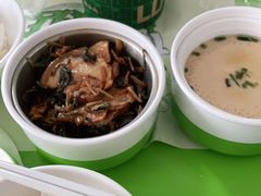 -老乡鸡(滨湖假日店)