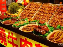 -六合夜市