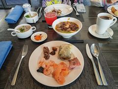 -蔚蓝阁餐厅·Brunch·牛排·威士忌·红酒