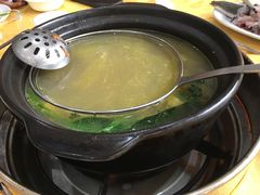 -濠轩阁特色生蚝火锅(水湾路店)