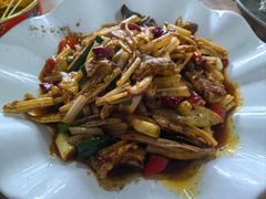 -周记翘脚牛肉