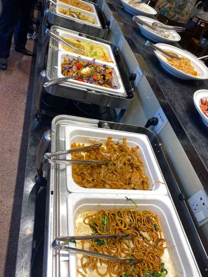 素满香·自助餐(上海五角场店)-"素食馆?自助类型的么?