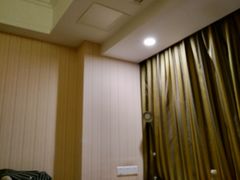 -维也纳酒店(成都春熙路李家沱地铁站店)