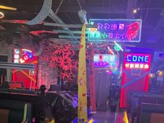 -路边边.炒菜烧烤.音乐餐厅(良乡长虹店)