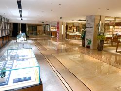 -北京七彩云南翡翠珠宝旗舰店(月坛店)