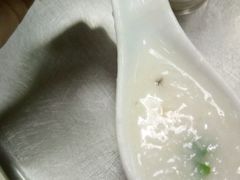 -银记肠粉店(新港西路店)