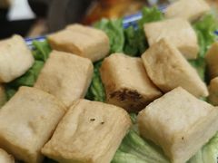 -灶知轩湘西石锅鱼(万佳广场店)