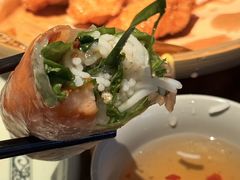 -大头虾越式风味餐厅(光明广场店)